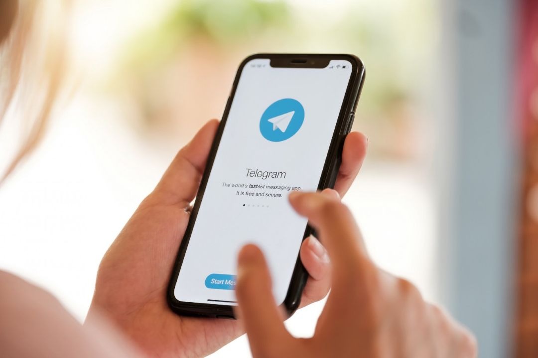 You Should Schedule When to Post Telegram