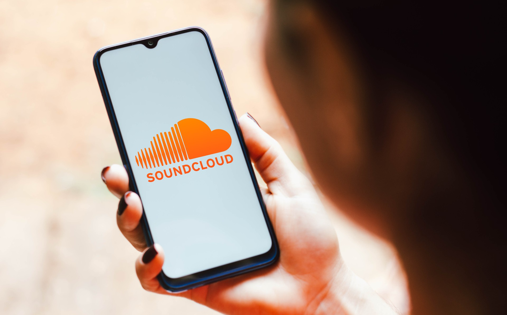 What is SoundCloud: advantages, how to make money