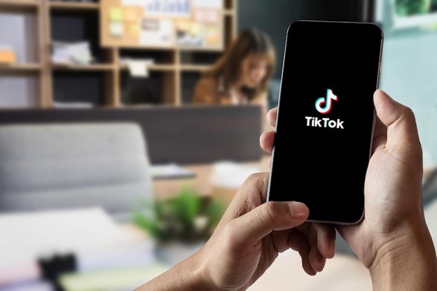 Instant TikTok views
