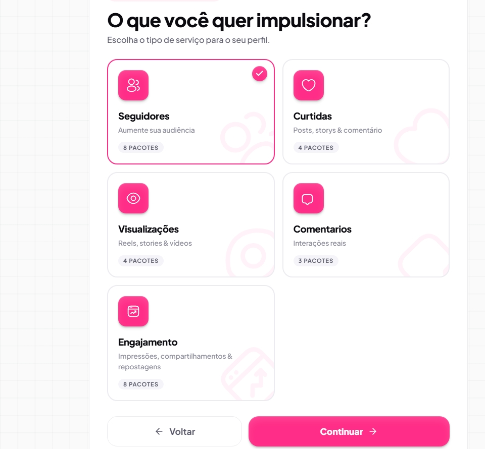 Tela do painel Instaluxo — catálogo de serviços