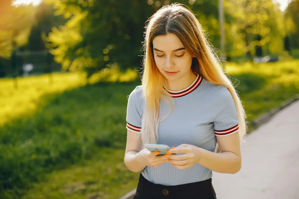 Comparing Services to Buy Real Brazilian Instagram Followers
