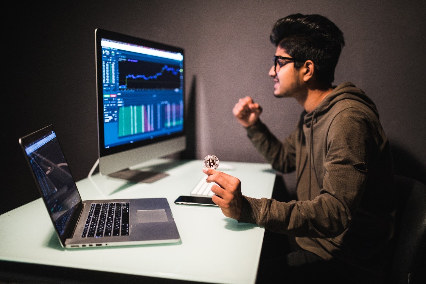 Boost Your Token: Listing Tips for Dextools & DexScreener