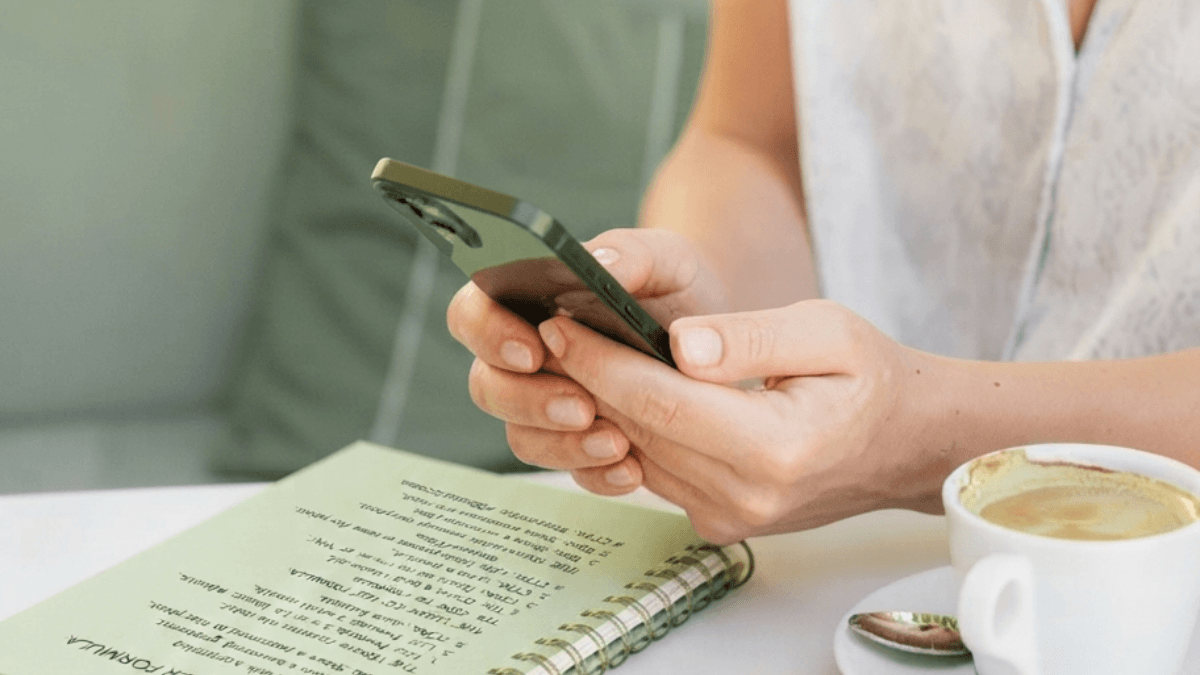 Instagram Caption Formulas: 8 Proven Structures, Algorithm Signal Hierarchy, and 20 CTA Templates