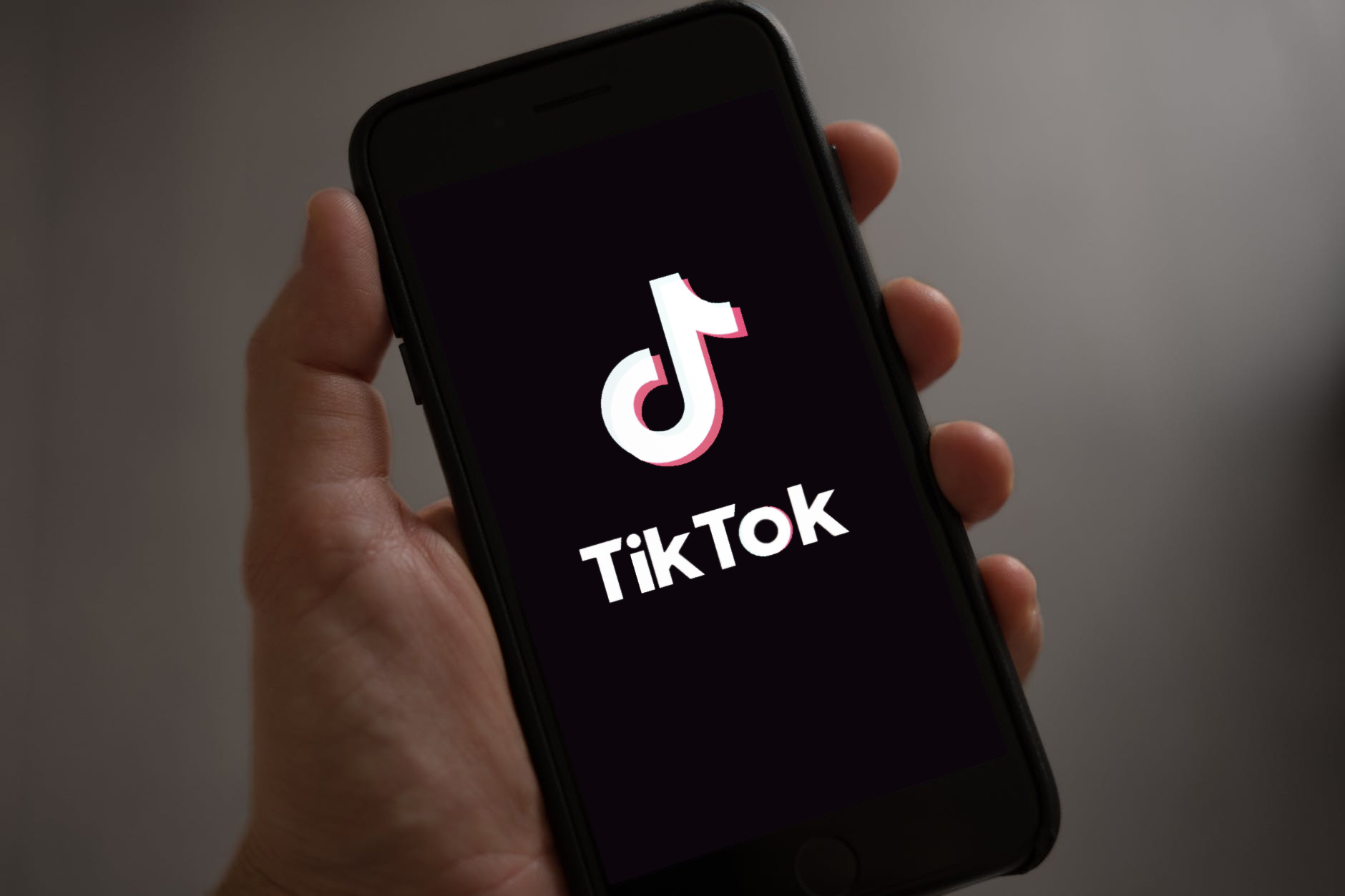 The Ultimate Guide to TikTok Auto Likes and SMM Panels for Resellers