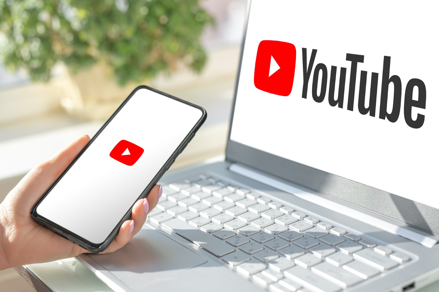 如何在 YOUTUBE 上赚钱：9 个重要技巧