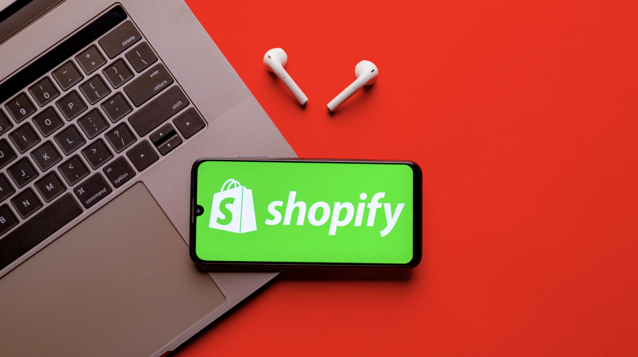 HOW TO LAUNCH YOUR SHOPIFY STORE IN LESS THAN 30 MINUTES FLAT