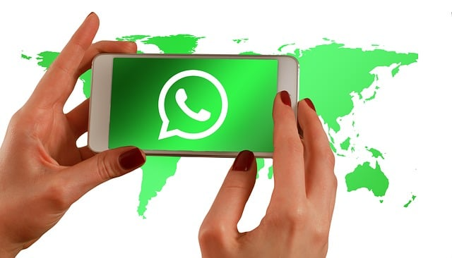 WhatsApp 怎么创建群组？群组实用技巧